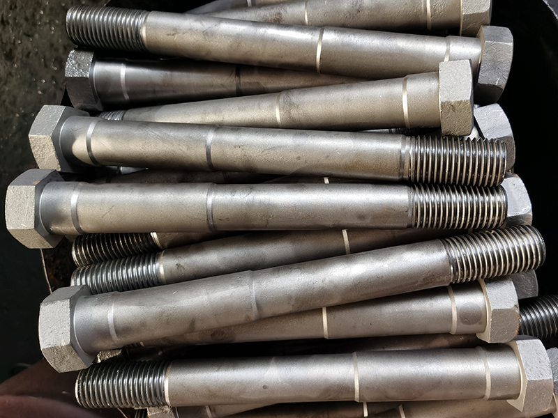 叶根防变形螺栓